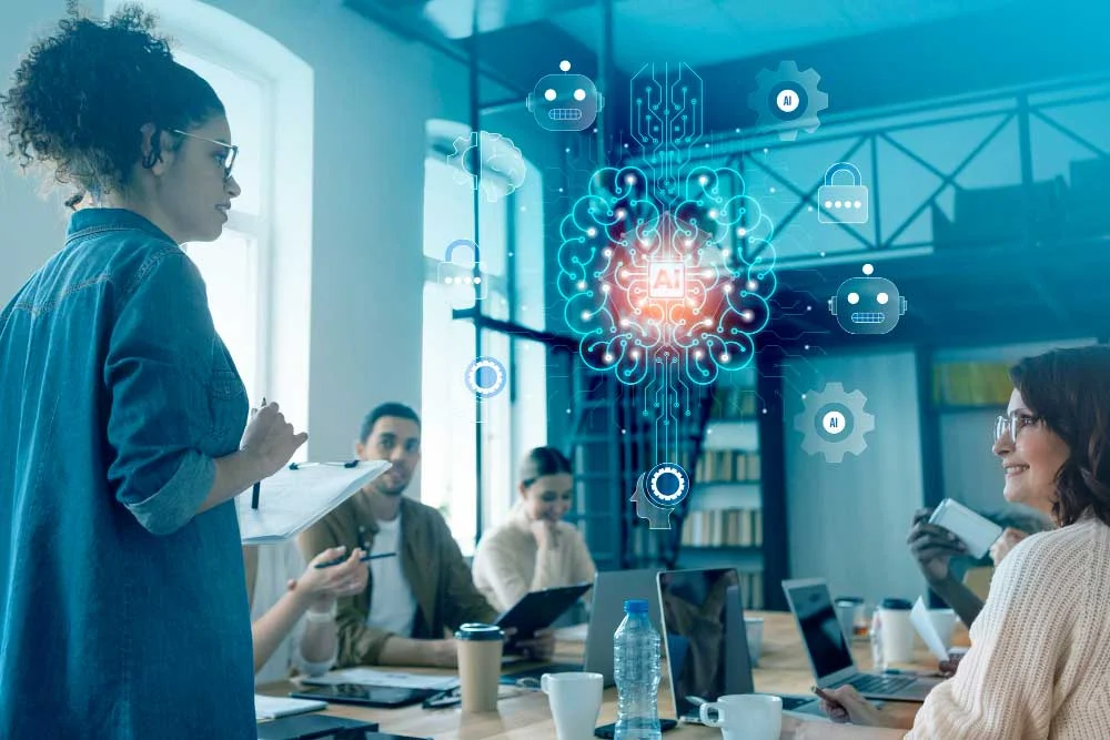 Equipo de trabajo socializando la implementación de la automatización contable