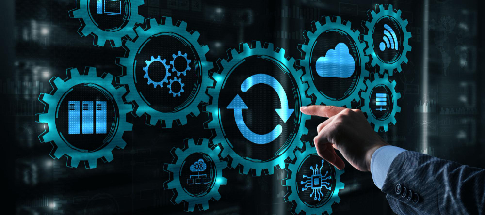 Hiperautomatización empresarial conectando procesos digitales y operativos